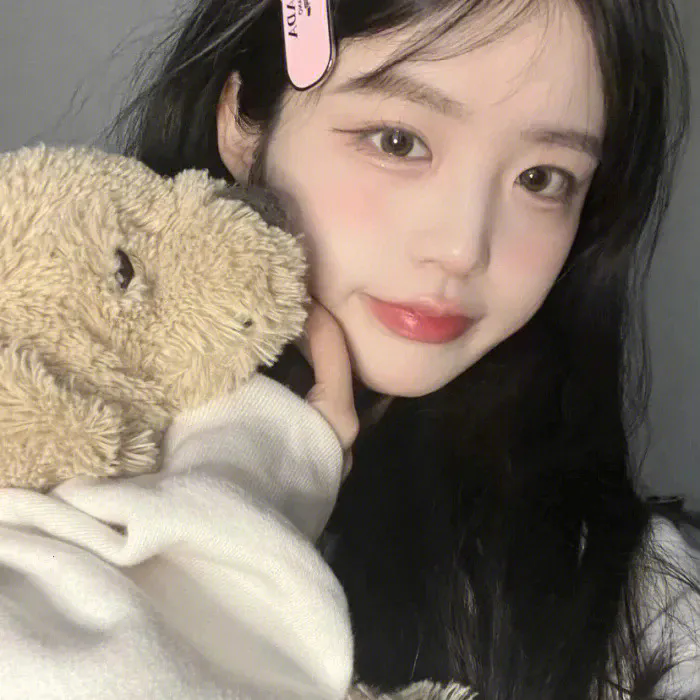 我一个小明星，搞点副业合理吧